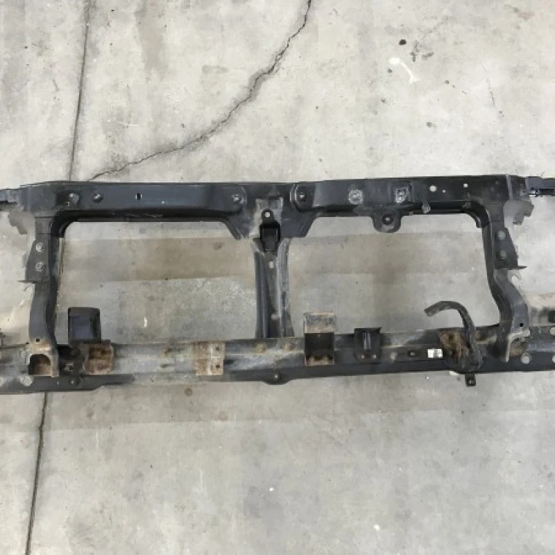 Trager / Nissan Navara D40 2006 / Caroserie, oglinzi si faruri