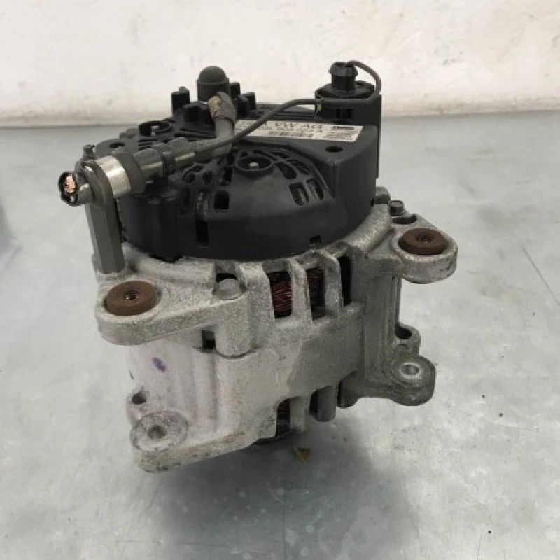 Alternator Volkswagen Golf MK6 2010