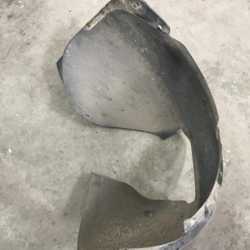 Carenaj dreapta fata mare / Volkswagen Golf MK6 2010 / Caroserie, oglinzi si faruri
