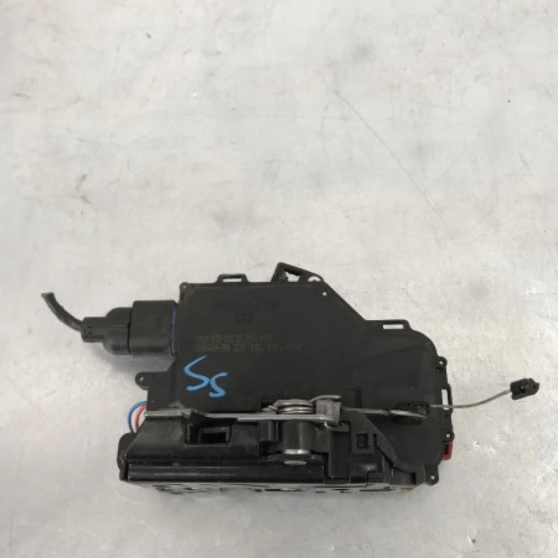 Iala broasca usa stanga spate Volkswagen 