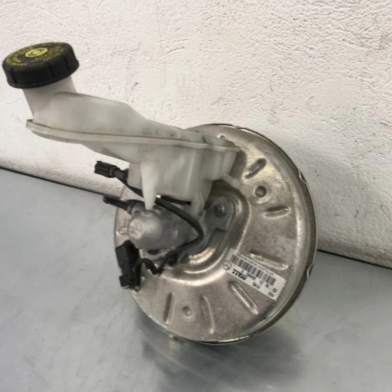 Tulumba frana / Mercedes-Benz B Class W246 2015 / Frane