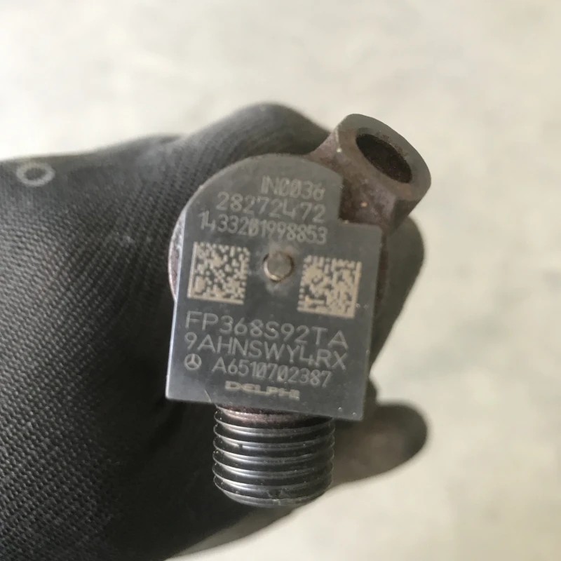 Injector / Mercedes-Benz B Class W246 2015 / Motor, racire si evacuare