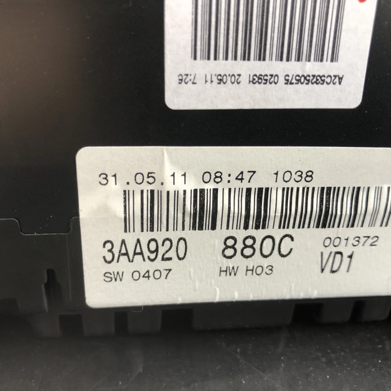 Ceas bord color / Volkswagen Passat B7 2012 / Audio si electronice