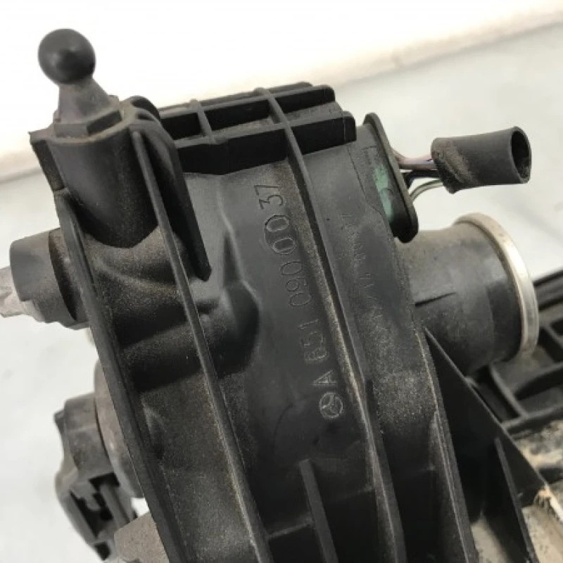 Galerie de admisie / Mercedes-Benz B Class W246 2015 / Motor, racire si evacuare