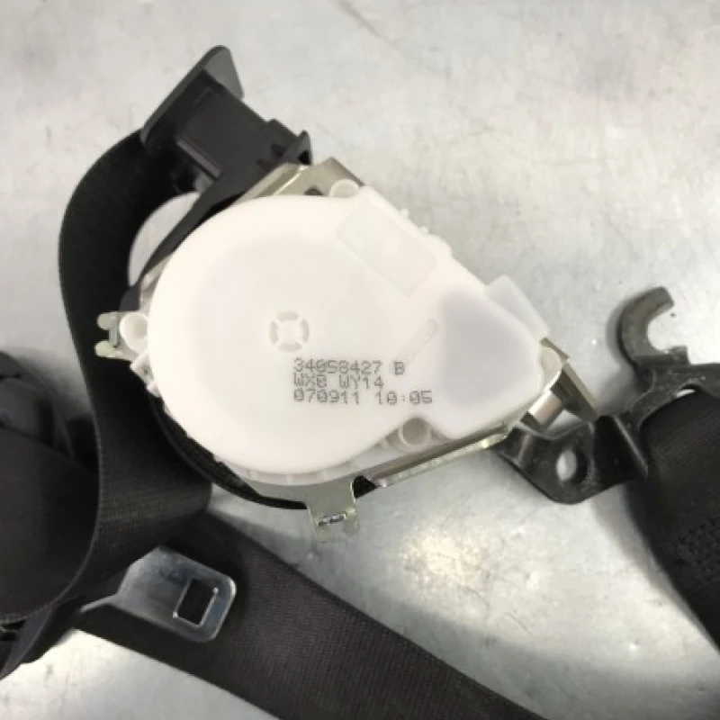 Centura dreapta fata / BMW X1 E84 2012 / Interior