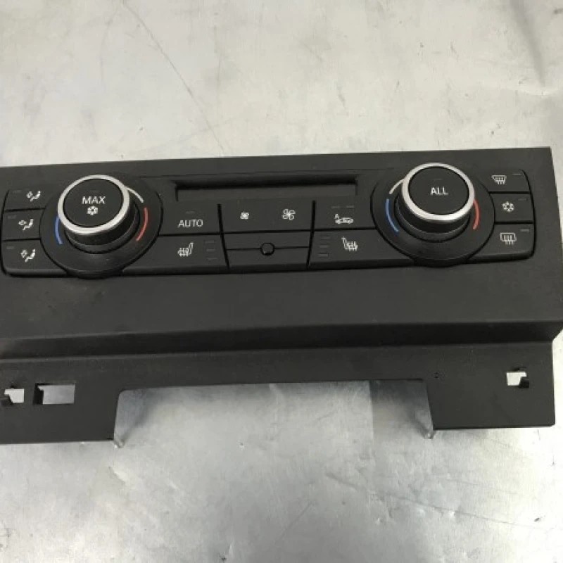 Panou climatronic / BMW X1 E84 2012 / Climatizare