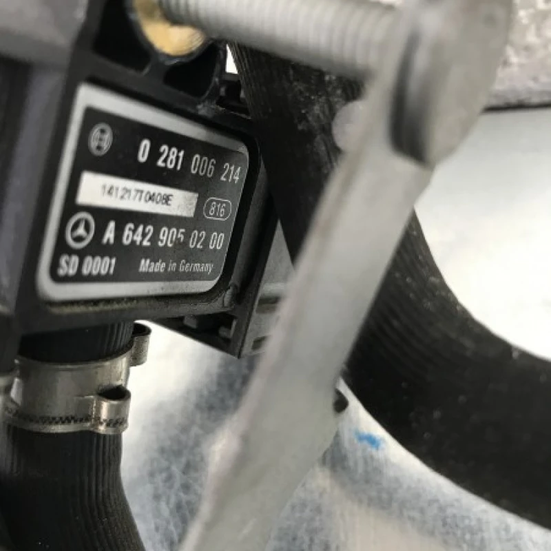 Senzori filtru de particule / Mercedes-Benz B Class W246 2015 / Audio si electronice