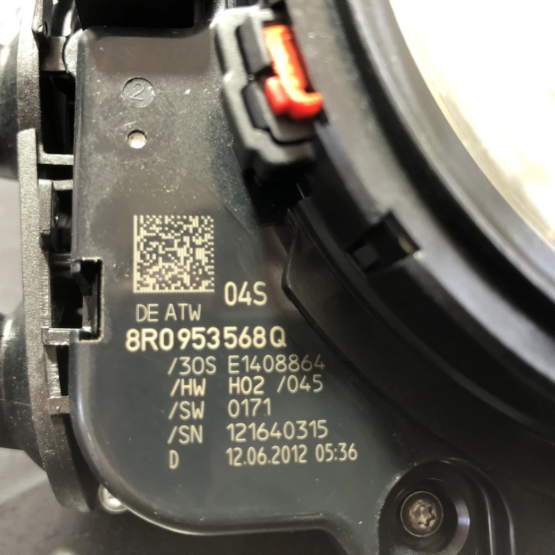 Spira volan / Audi A4 B8 2013 / Audio si electronice