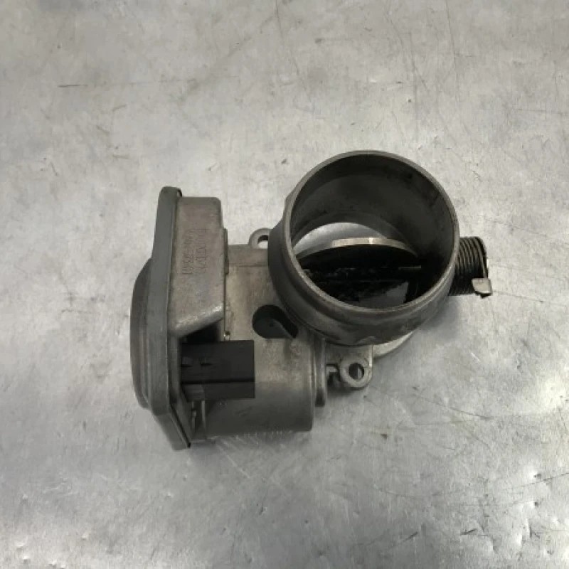 Clapeta de acceleratie BMW Seria 5 E60 2009