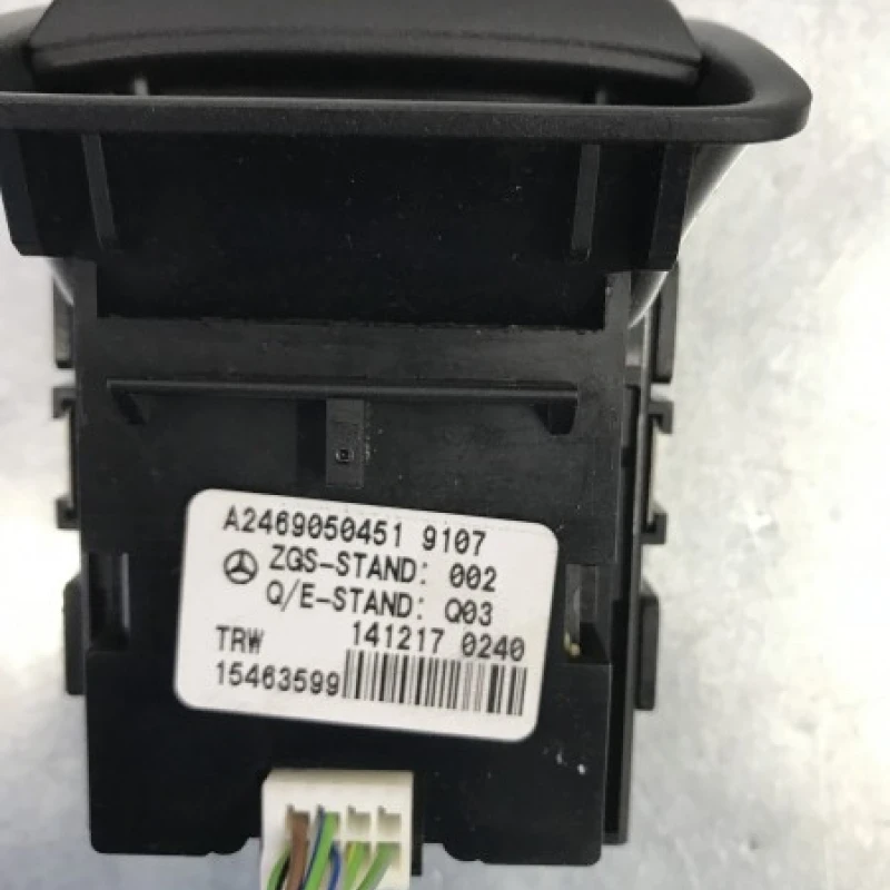 Buton frana de mana / Mercedes-Benz B Class W246 2015 / Interior