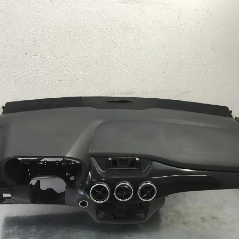 Plansa bord / Mercedes-Benz B Class W246 2015 / Interior