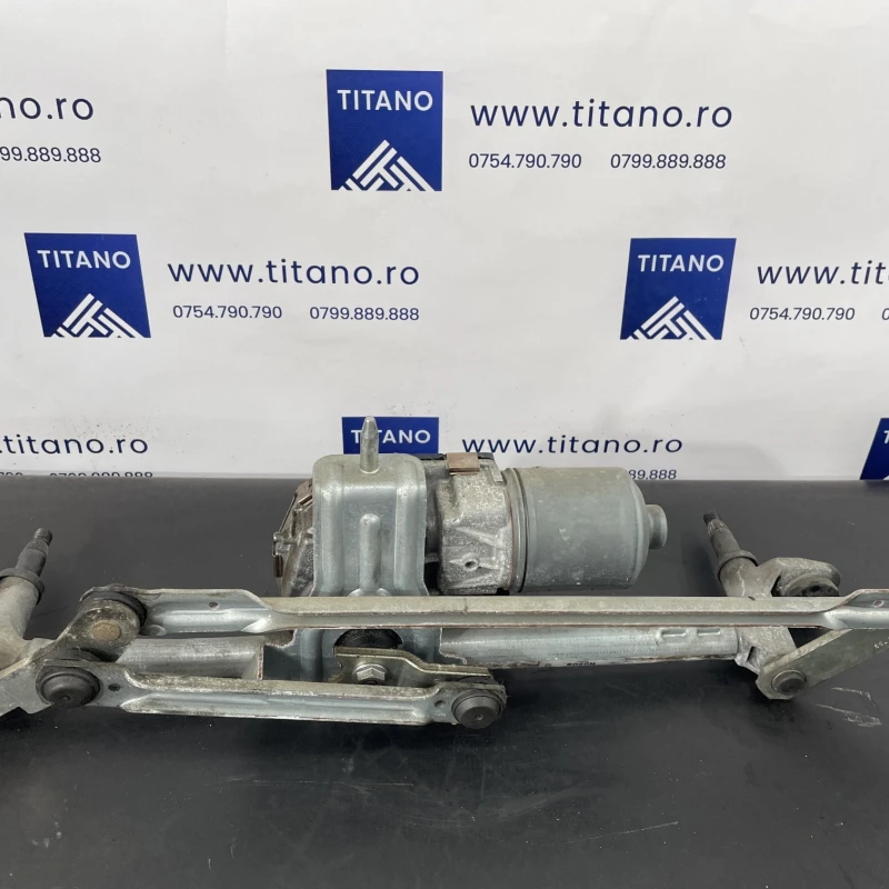 Ansamblu stergatoare cu motoras Seat 