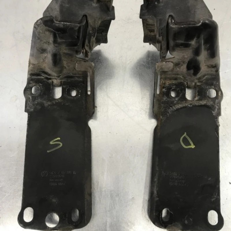 Suport radiatoare stanga dreapta BMW X1 E84 2012