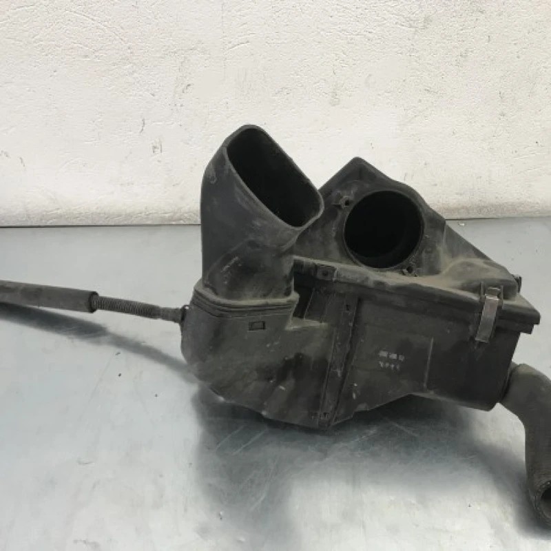 Carcasa filtru aer BMW X1 E84 2012
