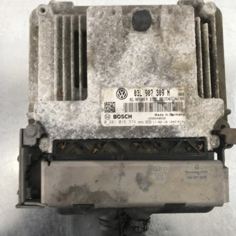 Calculator motor ecu Volkswagen 