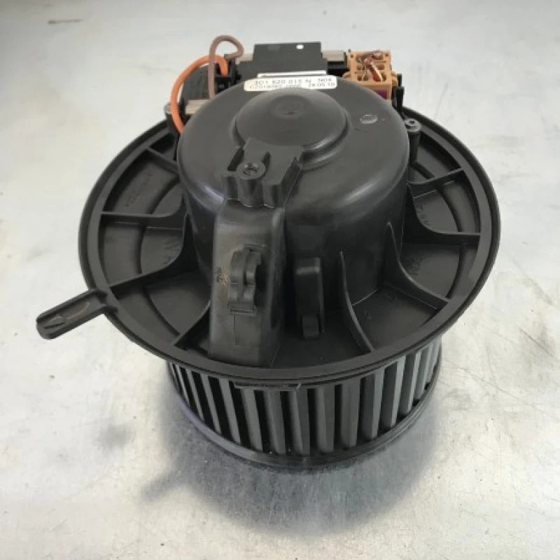 Ventilator aeroterma bord / Volkswagen Passat B6 2010 / Climatizare