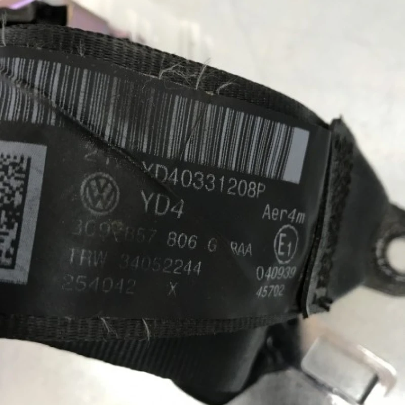 Centura dreapta spate / Volkswagen Passat B6 2009 / Interior