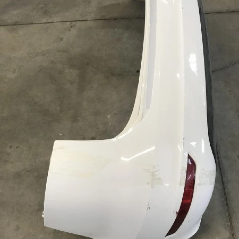 Bara spate / Volkswagen Sharan 7N 2012 / Caroserie, oglinzi si faruri