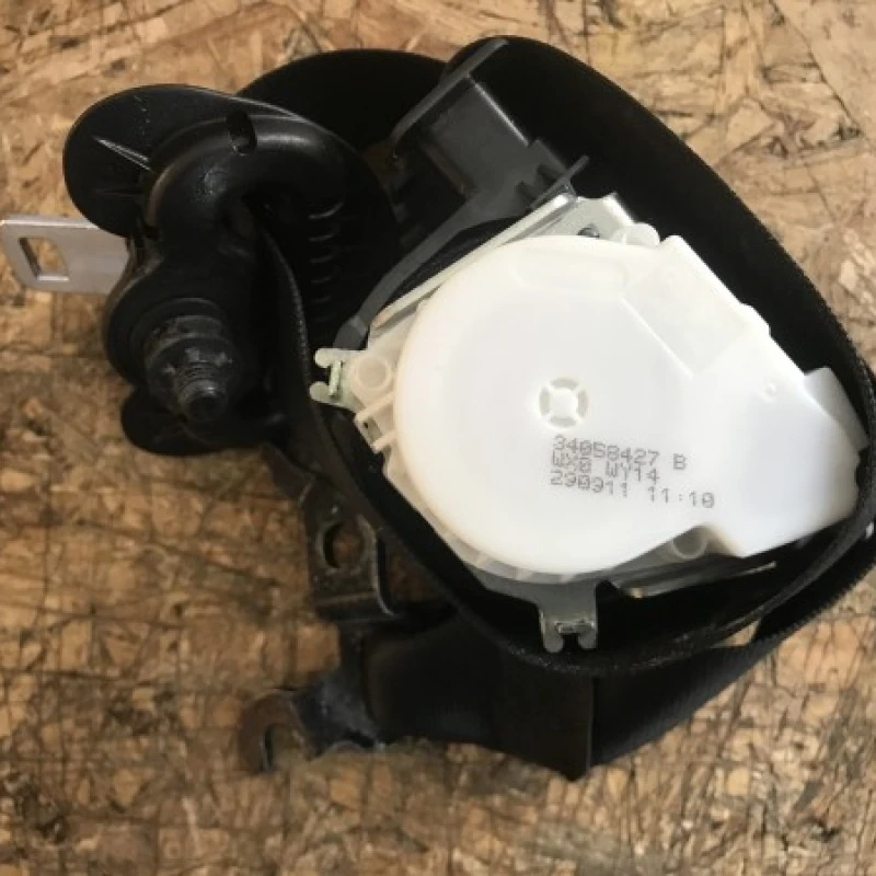 Centura stanga fata BMW 