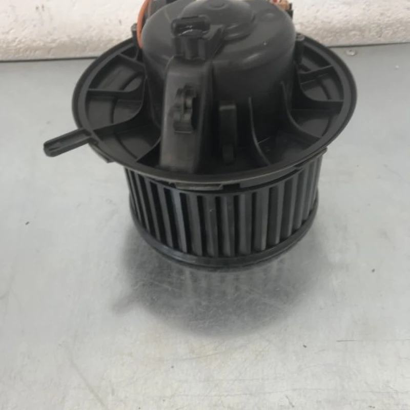 Ventilator aeroterma bord Volkswagen 
