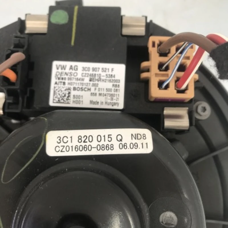 Ventilator aeroterma bord / Volkswagen Passat B7 2012 / Climatizare