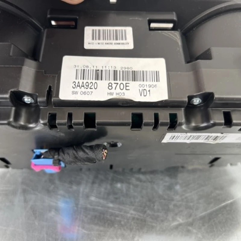 Ceas bord / Volkswagen Passat B7 2012 / Audio si electronice