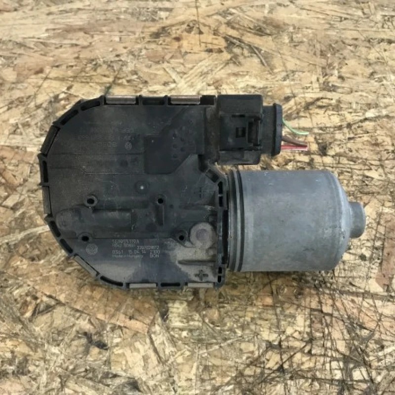 Motoras stergatoare parbriz / Volkswagen Golf MK7 2014 / Caroserie, oglinzi si faruri