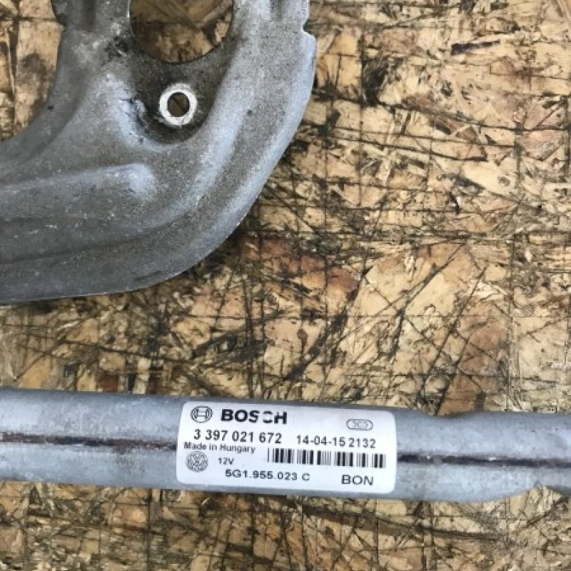 Ansamblu stergatoare parbriz / Volkswagen Golf MK7 2014 / Caroserie, oglinzi si faruri