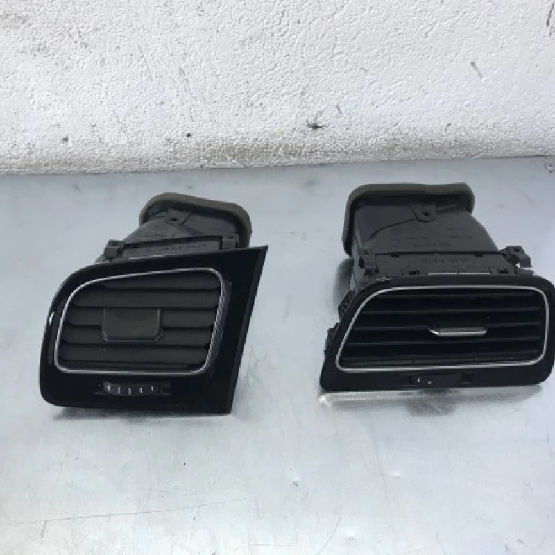 Grila aer bord / Audi A4 B8 2010 / Interior