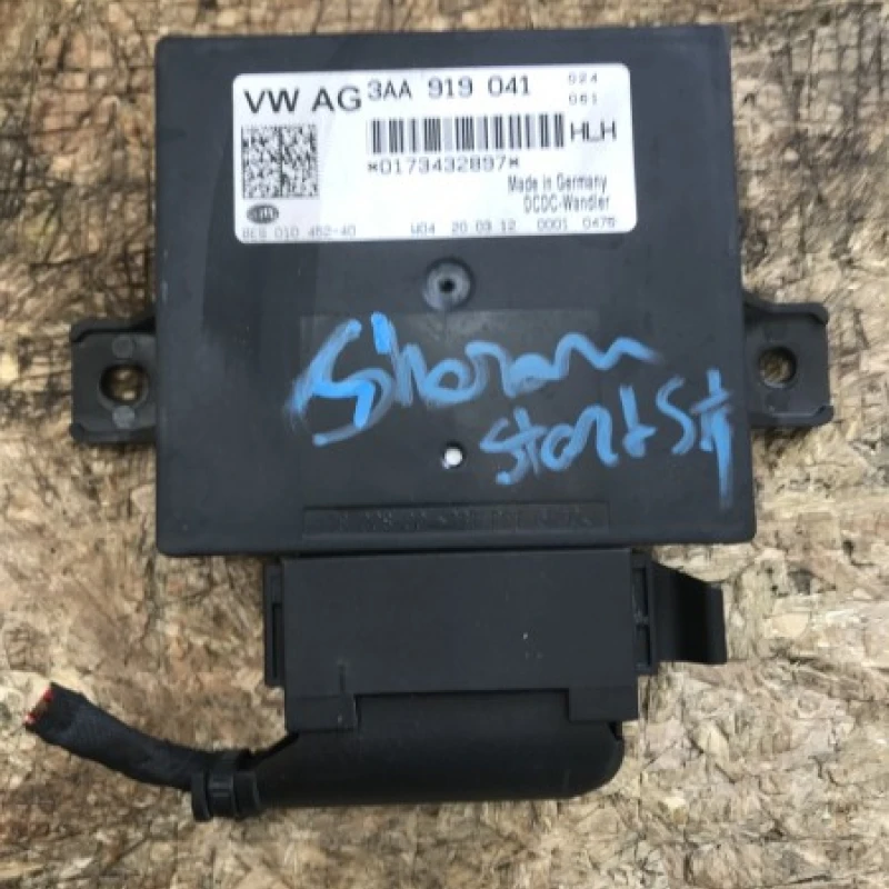 Modul start stop / Volkswagen Sharan 7N 2012 / Audio si electronice