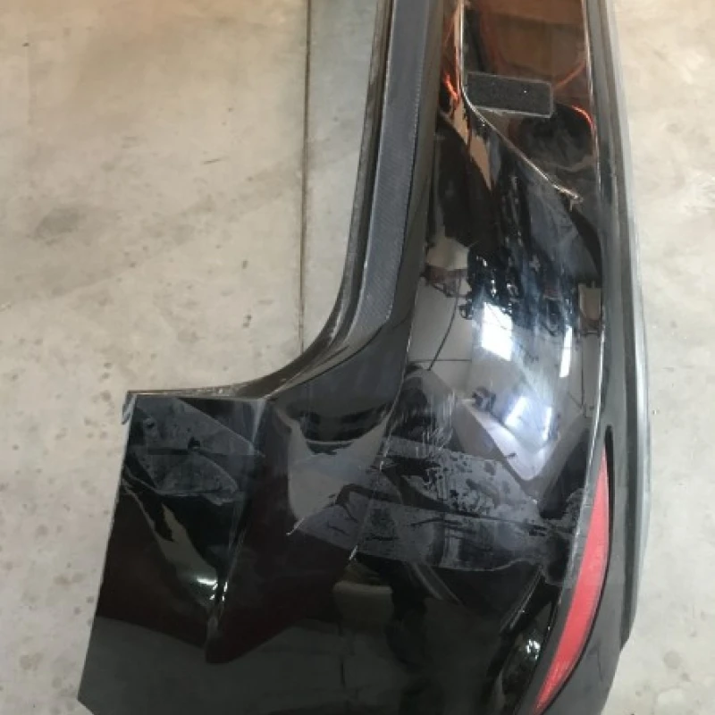 Bara spate / Volkswagen Golf MK7 2014 / Caroserie, oglinzi si faruri