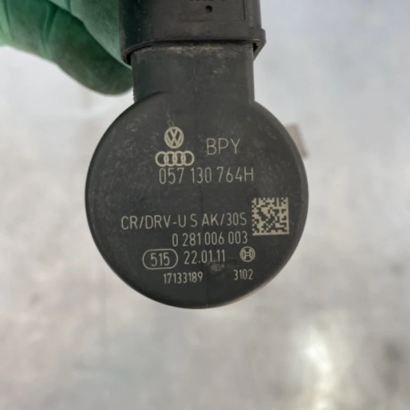 Rampa injectoare cu senzor / Volkswagen Tiguan 5N 2011 / Motor, racire si evacuare