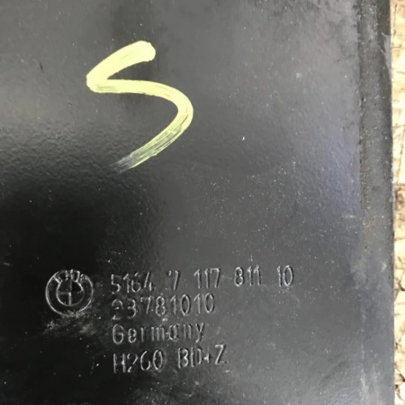 Suport radiator stanga dreapta / BMW X1 E84 2012 / Caroserie, oglinzi si faruri