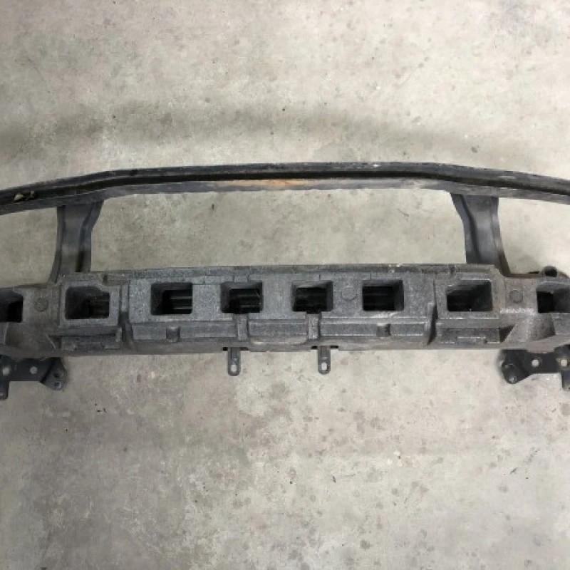 Armatura intaritura bara fata Volkswagen Passat B6 2006