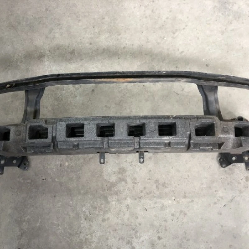 Armatura intaritura bara fata Volkswagen 