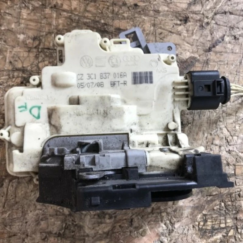 Iala broasca usa dreapta fata / Volkswagen Passat B6 2006 / Caroserie, oglinzi si faruri
