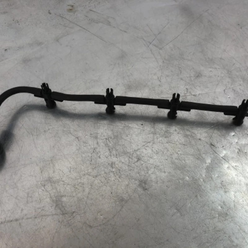 Furtun retur injectoare Audi A4 B8 2010