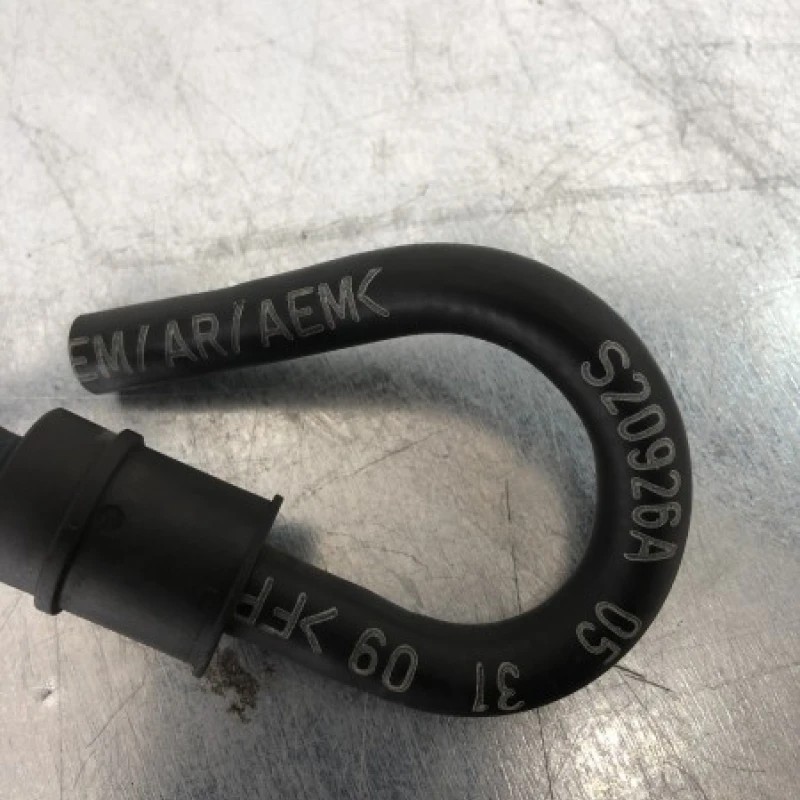 Furtun retur injectoare / Audi A4 B8 2010 / Motor, racire si evacuare