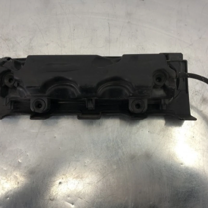 Capac motor / Volkswagen Passat B6 2006 / Motor, racire si evacuare
