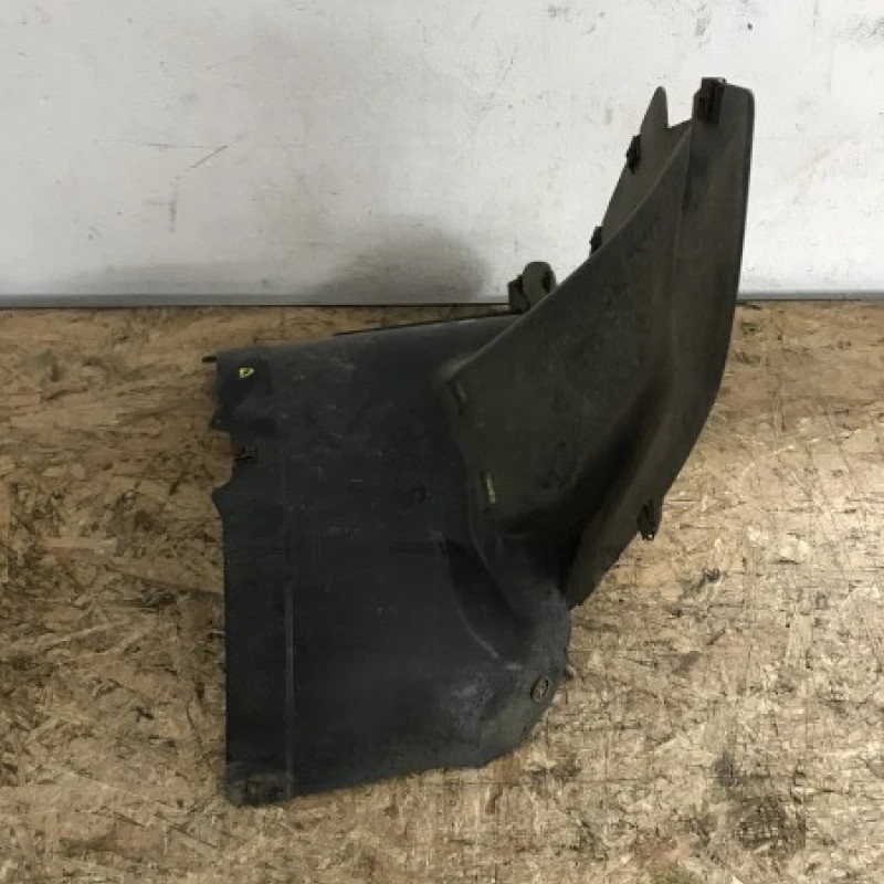 Carenaj dreapta fata mic / Volkswagen Passat B6 2006 / Caroserie, oglinzi si faruri