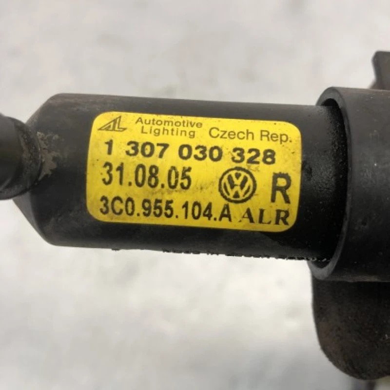 Spalator far / Volkswagen Passat B6 2006 / Altele