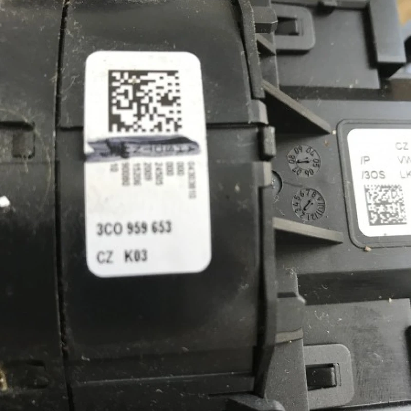 Spira volan cu manete / Volkswagen Passat B6 2006 / Interior
