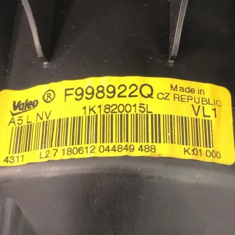 Ventilator bord / Skoda Octavia 2 1Z 2013 / Interior