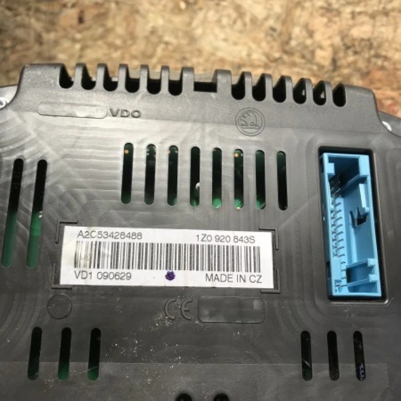 Ceas bord / Skoda Octavia 2 1Z 2013 / Interior