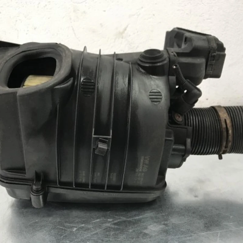 Carcasa filtru aer Volkswagen 