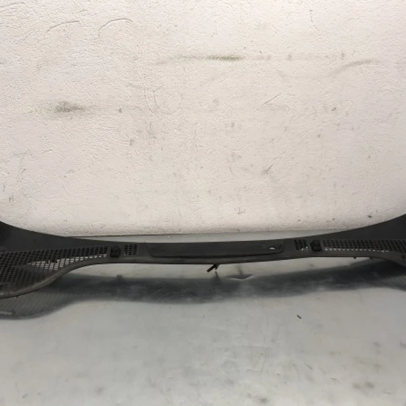 Grila stergatoare Skoda 