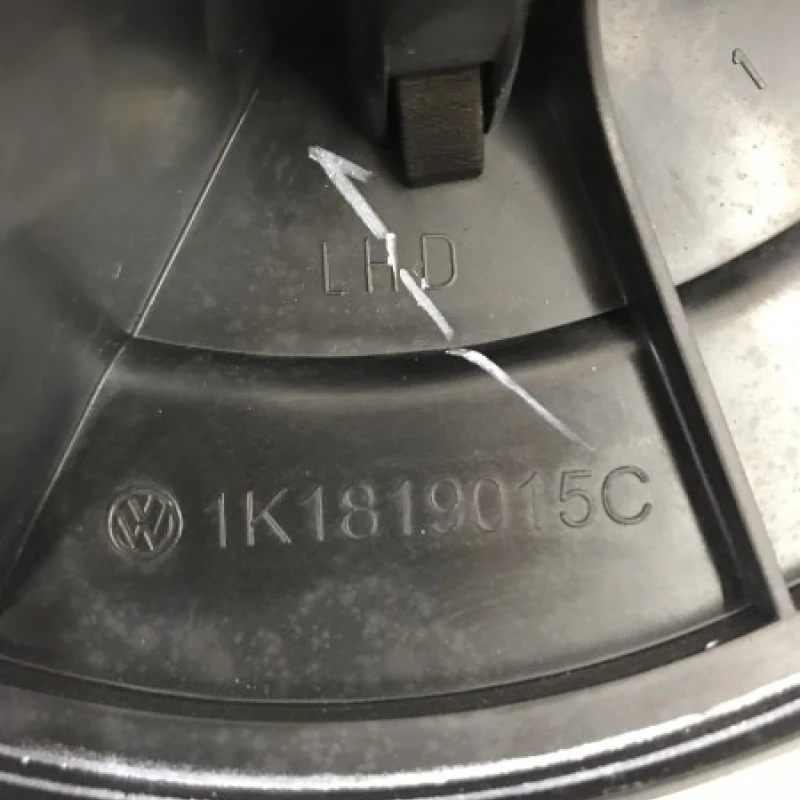 Ventilator bord habitaclu / Volkswagen Golf MK6 2012 / Interior