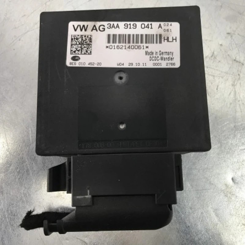 Modul start stop / Volkswagen Golf MK6 2012 / Audio si electronice