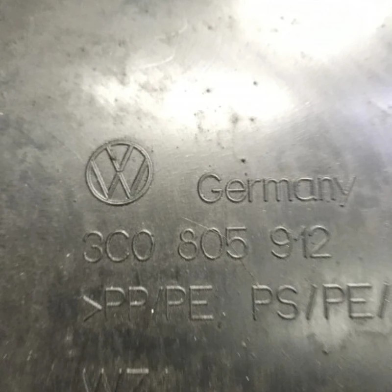 Carenaj dreapta fata mic / Volkswagen Passat B6 2006 / Caroserie, oglinzi si faruri