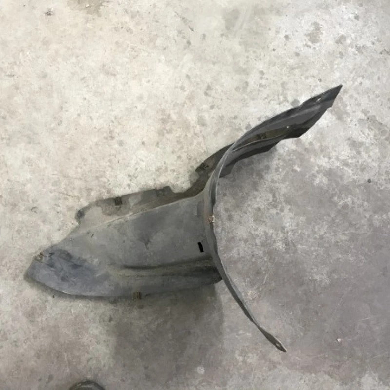 Carenaj stanga fata mic Volkswagen Passat B6 2006